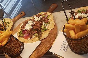 souvlaki-mornington-peninsula-greek-restaurants