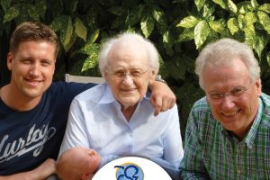 Essential-You-Facebook_01